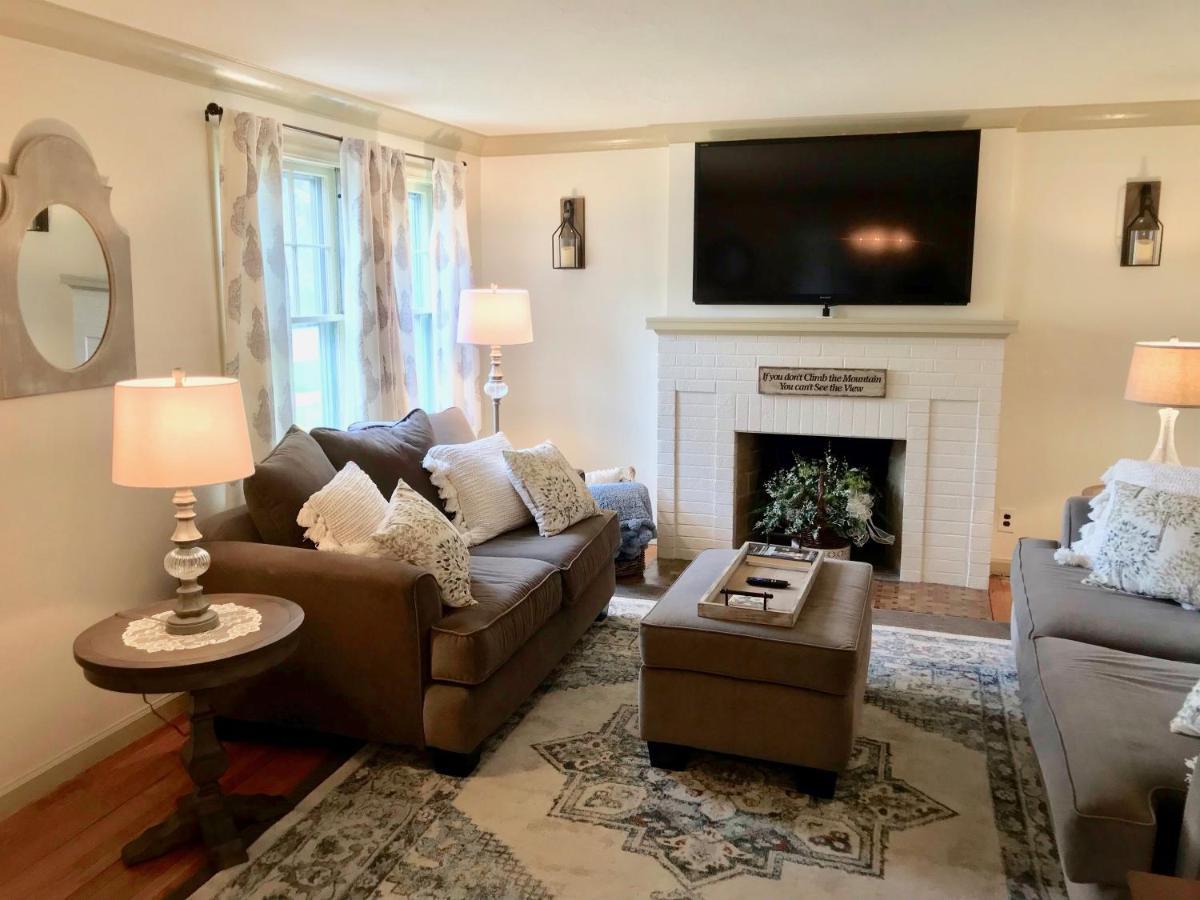 The Little Italy Of Niagara Falls Bed & Breakfast Extérieur photo