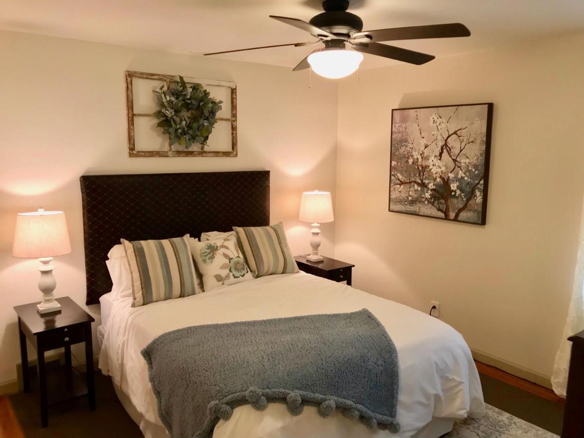 The Little Italy Of Niagara Falls Bed & Breakfast Extérieur photo